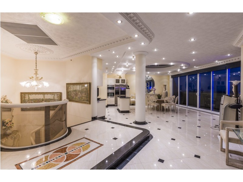 118-3554 ‘Spinnaker’ Main Beach Parade, Main Beach QLD 4217