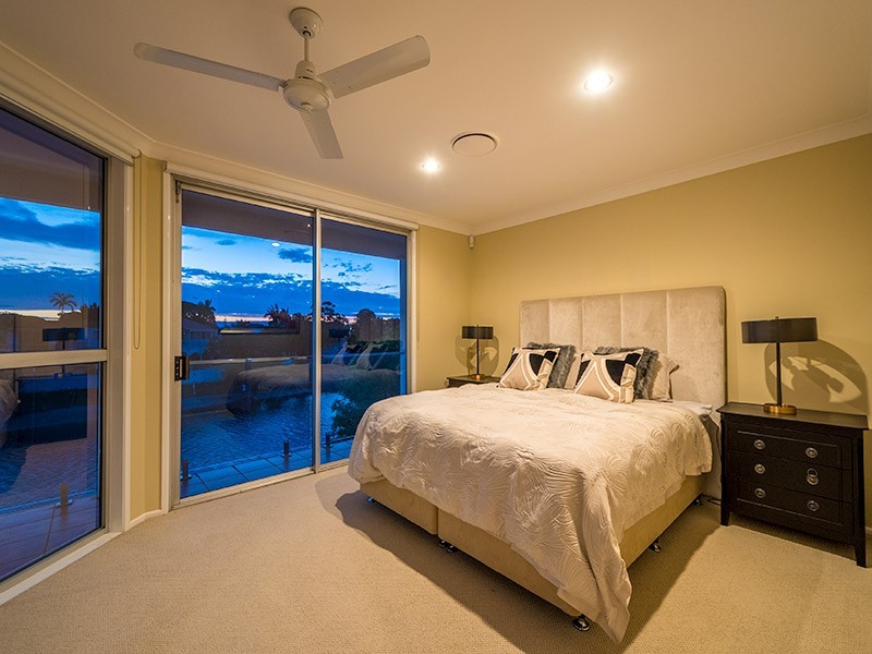 18 Gibraltar Drive, Isle Of Capri QLD 4217
