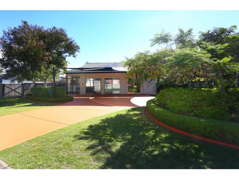 10 Smugglers Place, Runaway Bay QLD 4216