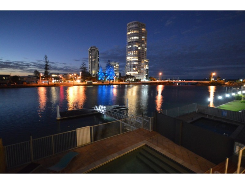 1/56A Back Street, Biggera Waters QLD 4216