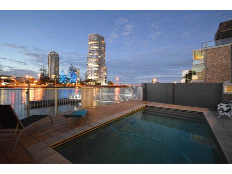1/56A Back Street, Biggera Waters QLD 4216