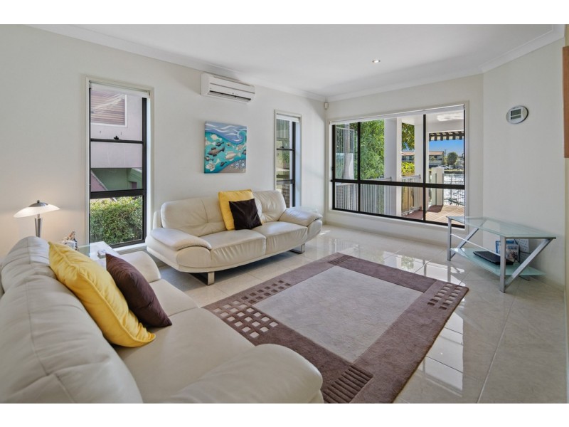 1/56A Back Street, Biggera Waters QLD 4216