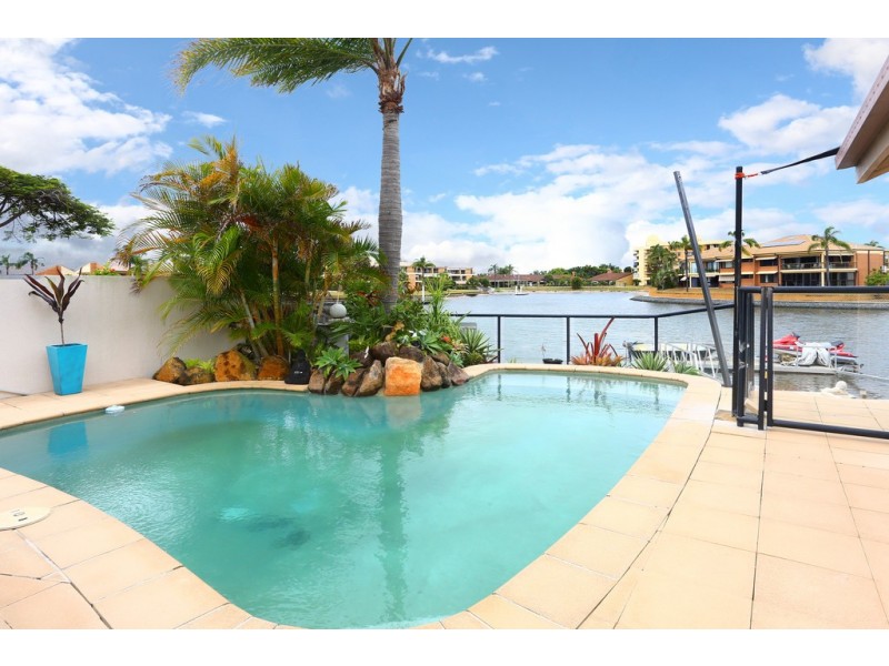 26/131 ‘Seaquester Quays’ Morala Ave, Runaway Bay QLD 4216