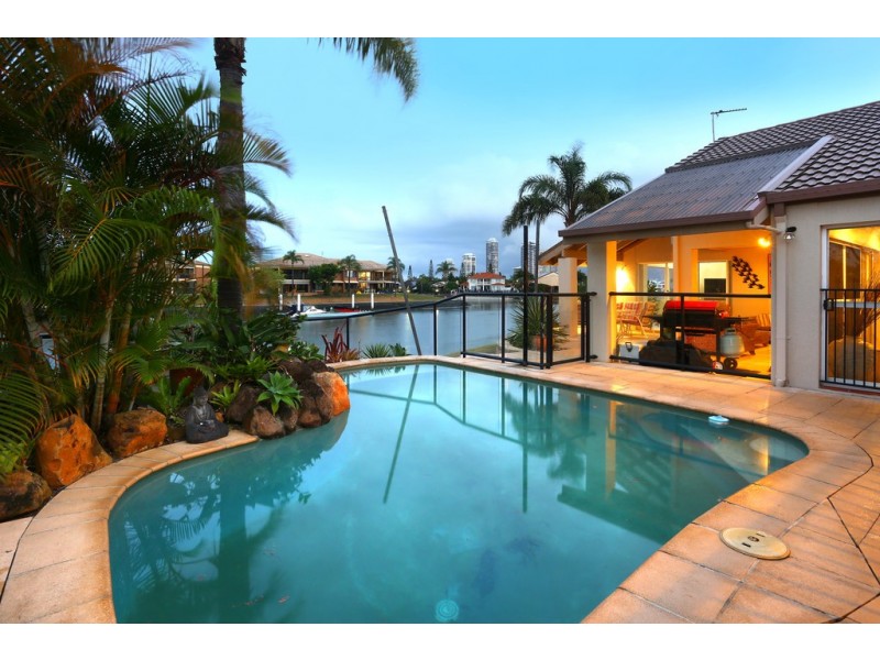 26/131 ‘Seaquester Quays’ Morala Ave, Runaway Bay QLD 4216
