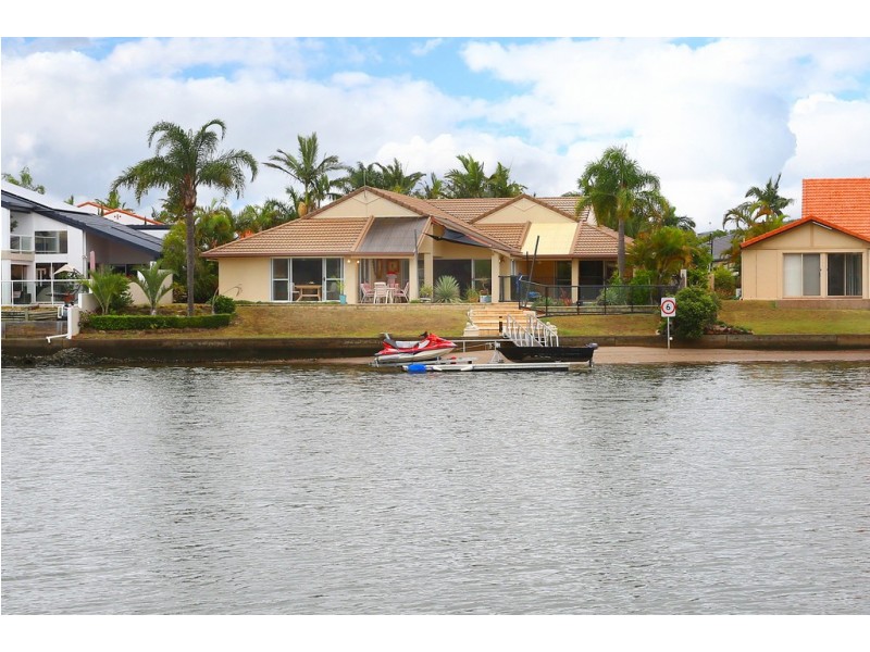 26/131 ‘Seaquester Quays’ Morala Ave, Runaway Bay QLD 4216