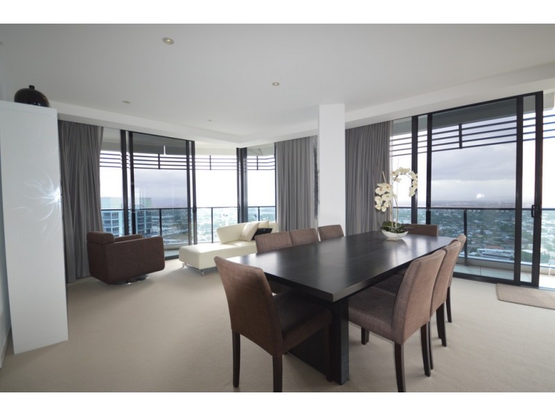 23101/4-26 Charles Avenue, Broadbeach QLD 4218