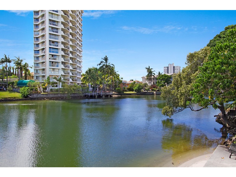 Surfers Paradise QLD 4217