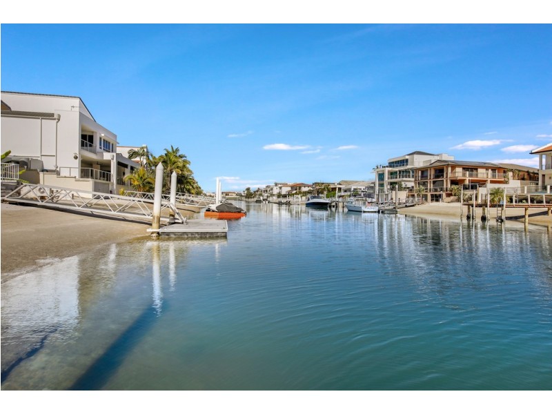 24 Norseman Court, Paradise Waters QLD 4217