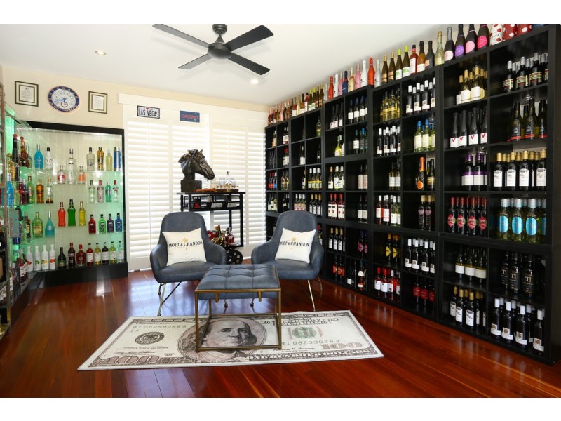 24 Norseman Court, Paradise Waters QLD 4217