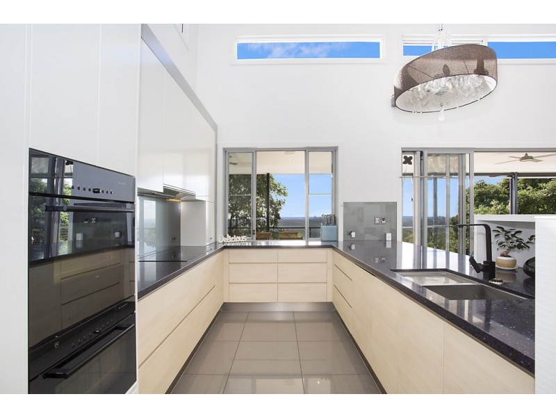 21 Pemberton Close, Mount Nathan QLD 4211