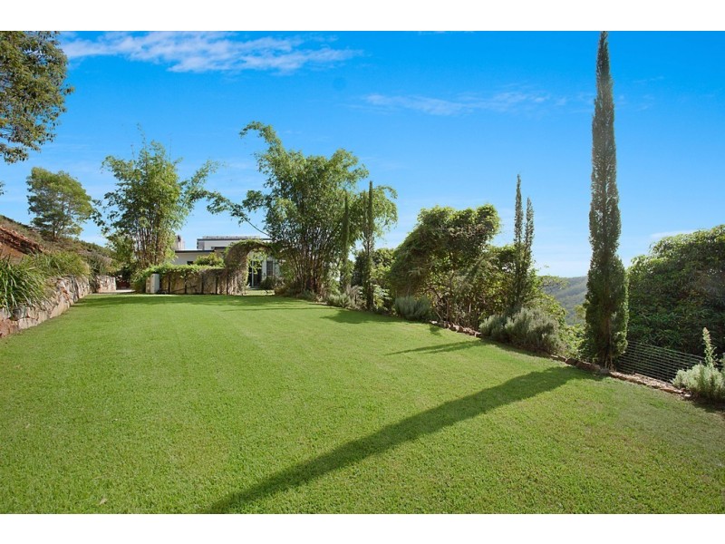21 Pemberton Close, Mount Nathan QLD 4211