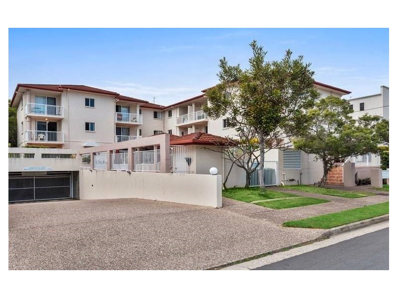 19/3 Anembo Street, Chevron Island QLD 4217