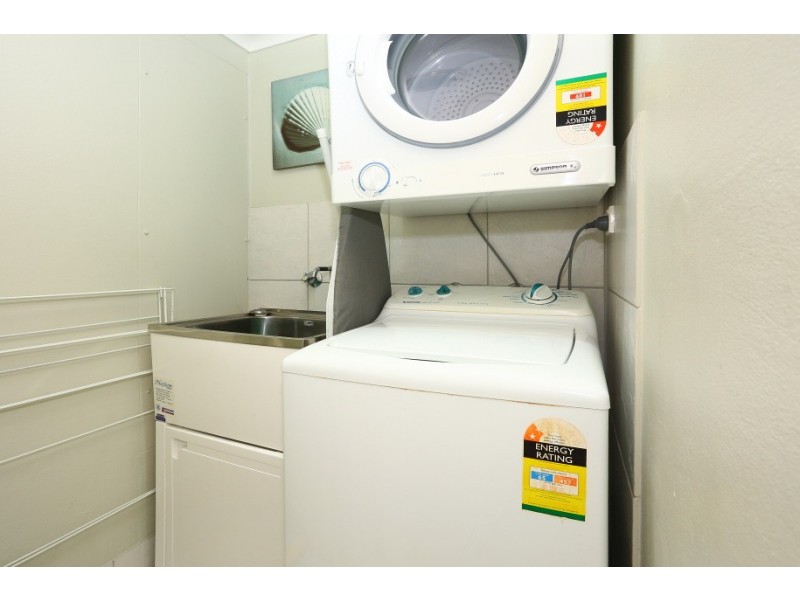 40/19 ‘Aristocrat’ Aubrey Street, Surfers Paradise QLD 4217