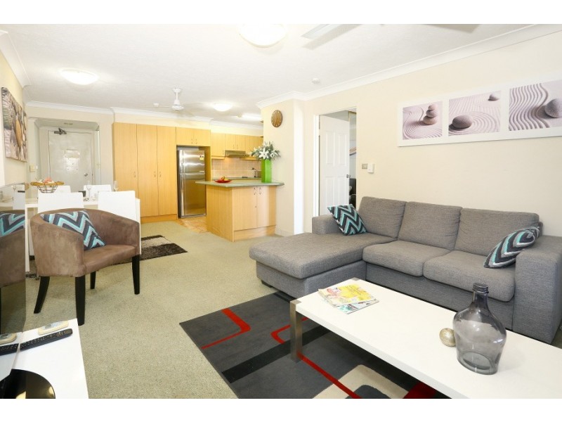 40/19 ‘Aristocrat’ Aubrey Street, Surfers Paradise QLD 4217