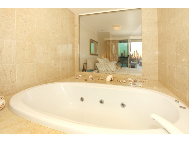 64/75 ‘Rivage Royale’ Brighton Parade, Southport QLD 4215