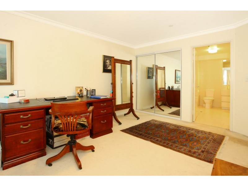 64/75 ‘Rivage Royale’ Brighton Parade, Southport QLD 4215