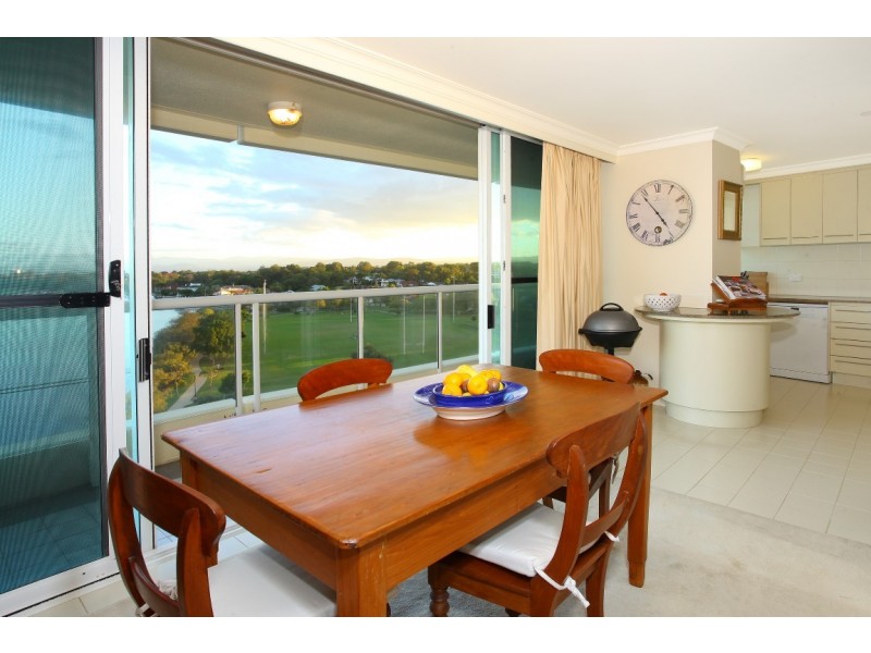 64/75 ‘Rivage Royale’ Brighton Parade, Southport QLD 4215