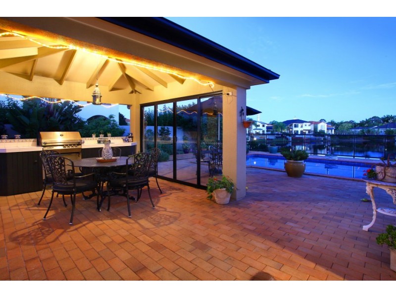 107/40 Cotlew Street East, Southport QLD 4215