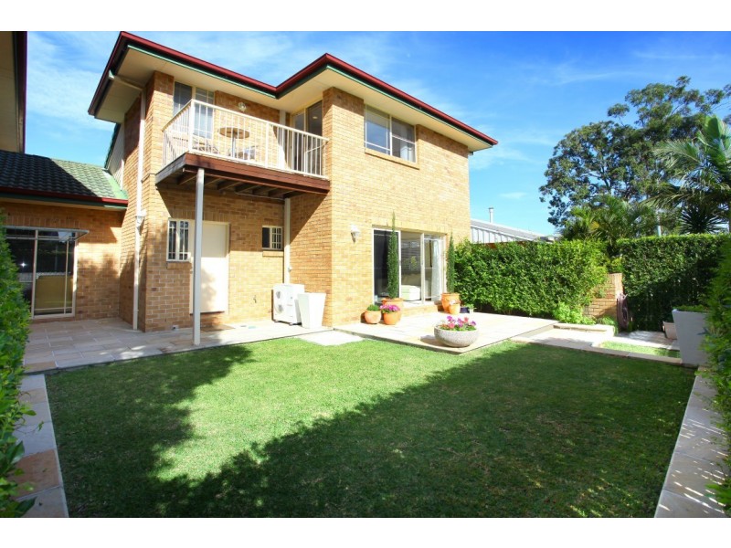 1/18 Charlton Street, Southport QLD 4215