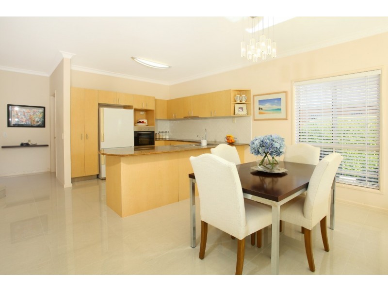 1/18 Charlton Street, Southport QLD 4215