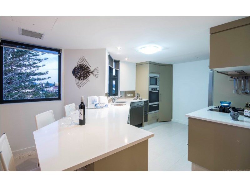 1285 ‘Shoreline’ Gold Coast Highway, Palm Beach QLD 4221