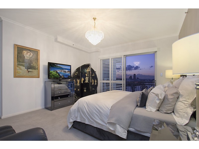 84/11 ‘Ocean Sands’ Hughes Avenue, Main Beach QLD 4217