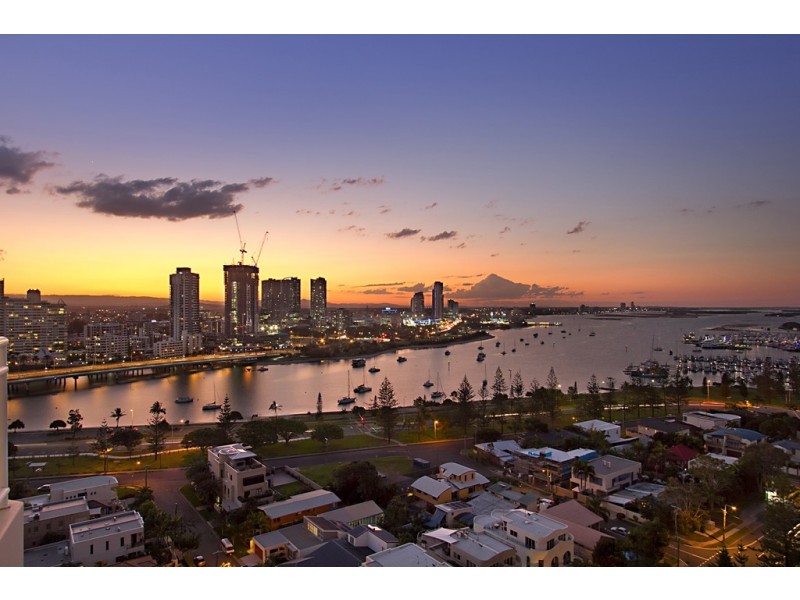 84/11 ‘Ocean Sands’ Hughes Avenue, Main Beach QLD 4217