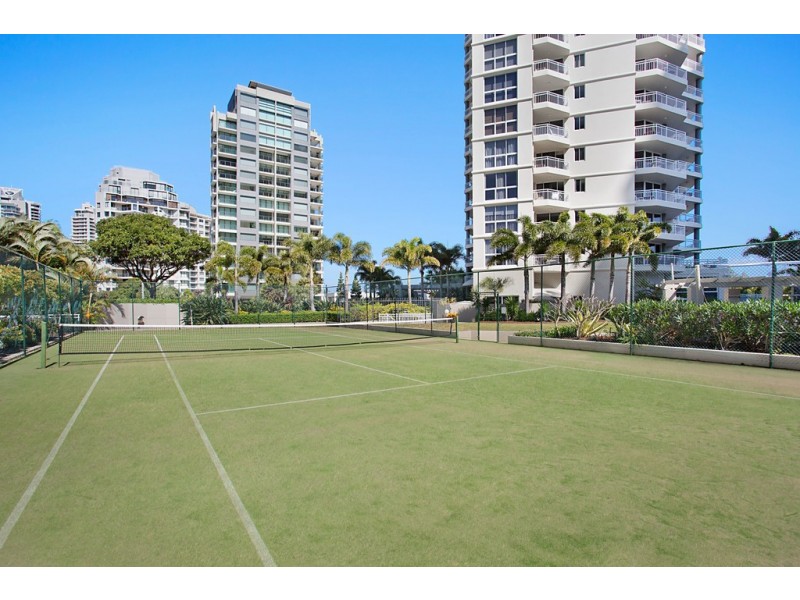 84/11 ‘Ocean Sands’ Hughes Avenue, Main Beach QLD 4217