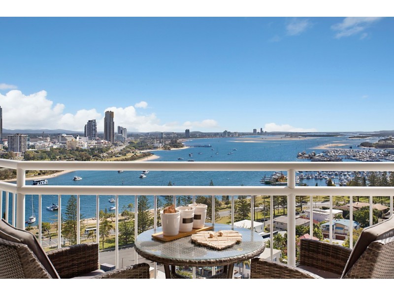 84/11 ‘Ocean Sands’ Hughes Avenue, Main Beach QLD 4217