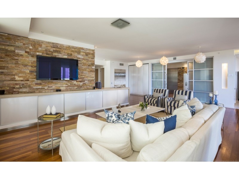 31/11 ‘Marquis on Main’ Peak Avenue, Main Beach QLD 4217