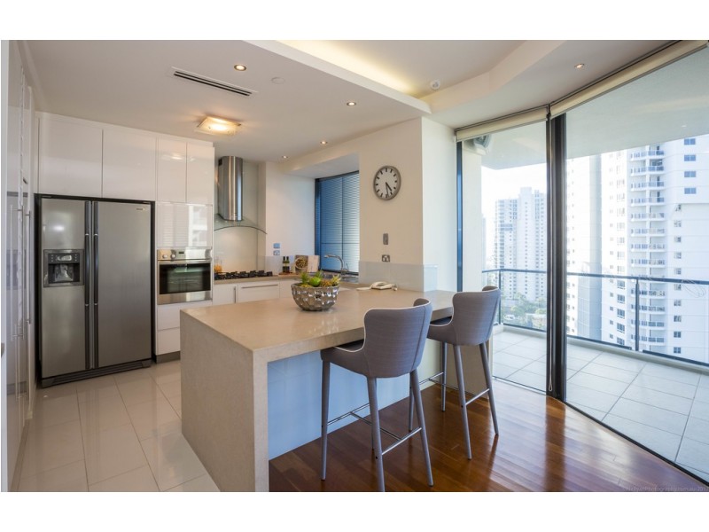 31/11 ‘Marquis on Main’ Peak Avenue, Main Beach QLD 4217