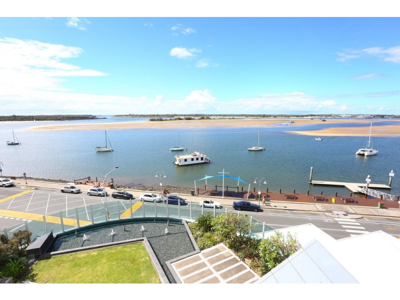 503/300 ‘Aqua’ Marine Parade, Labrador QLD 4215