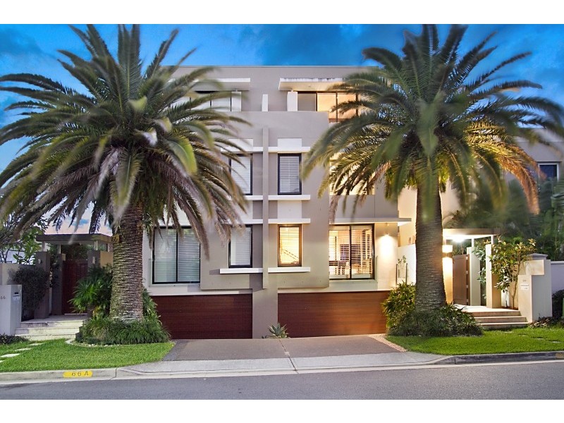 2/66 Sunrise Blvd, Surfers Paradise QLD 4217