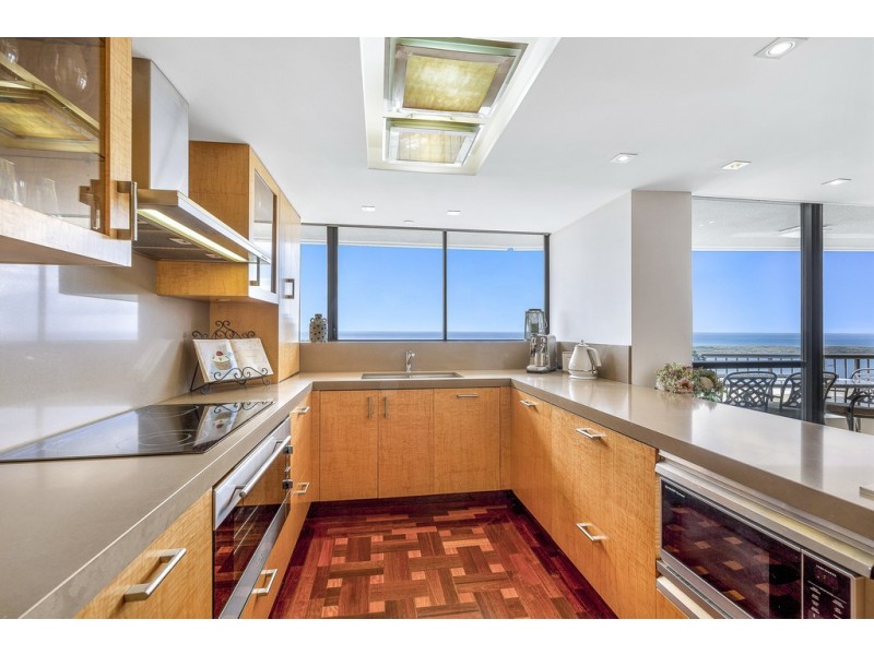 117 ‘Broadwater Tower’ 17 Bayview Street, Runaway Bay QLD 4216
