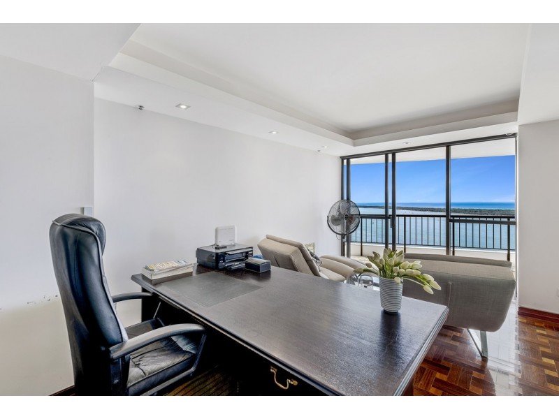117 ‘Broadwater Tower’ 17 Bayview Street, Runaway Bay QLD 4216