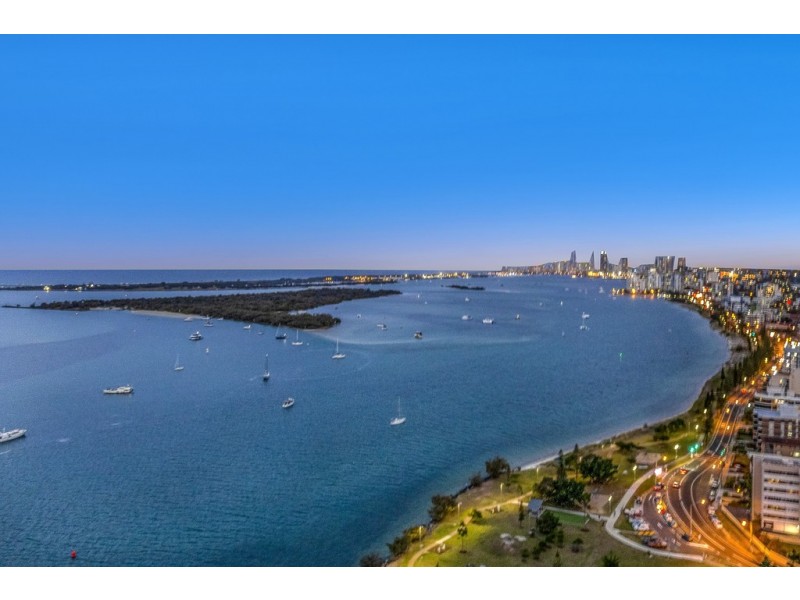117 ‘Broadwater Tower’ 17 Bayview Street, Runaway Bay QLD 4216