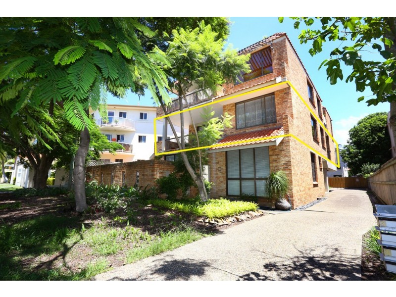 2/6 St Kilda Avenue, Broadbeach QLD 4218