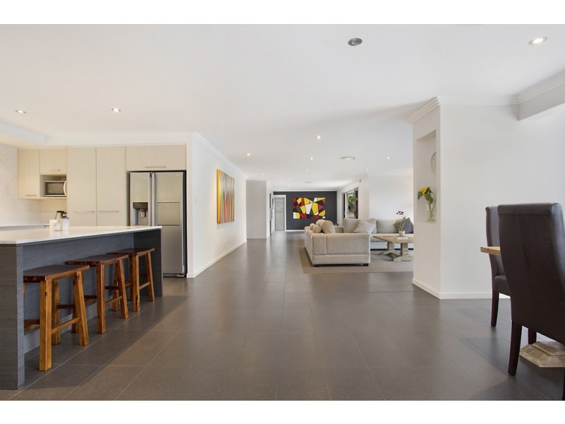 32 Reed Street, Ashmore QLD 4214