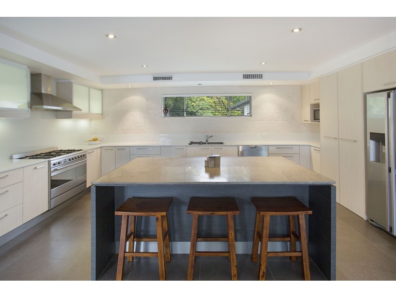 32 Reed Street, Ashmore QLD 4214