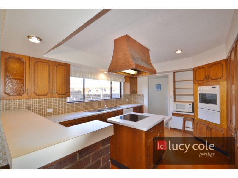 23 Rapallo Ave, Isle Of Capri QLD 4217