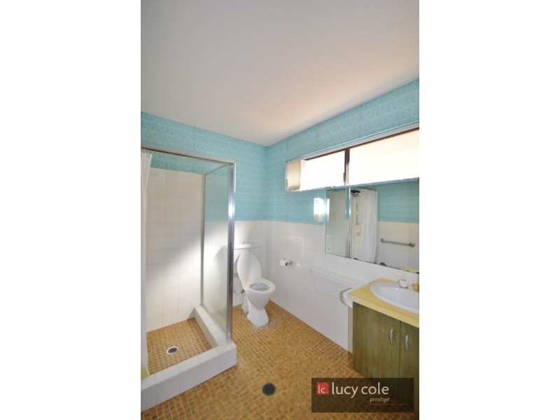 23 Rapallo Ave, Isle Of Capri QLD 4217