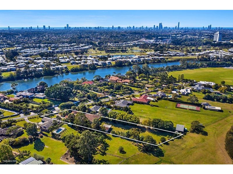 9 Maryland Avenue, Carrara QLD 4211