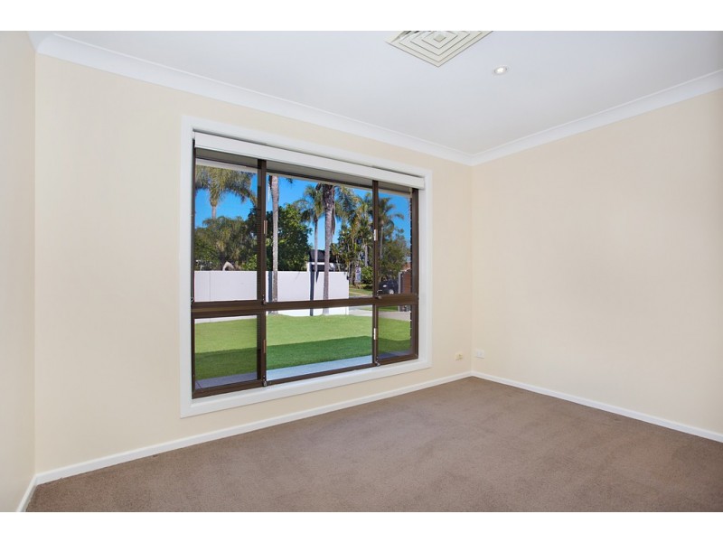 1 Panitz Street, Sorrento QLD 4217