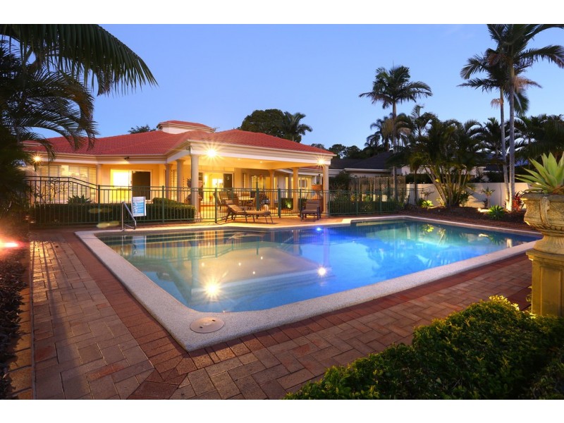 60/40 Cotlew Street East, Southport QLD 4215