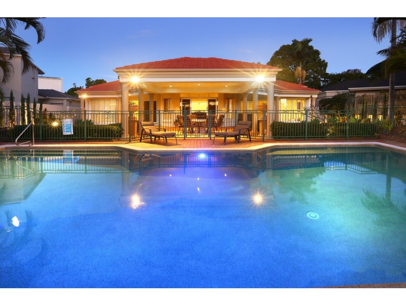 60/40 Cotlew Street East, Southport QLD 4215