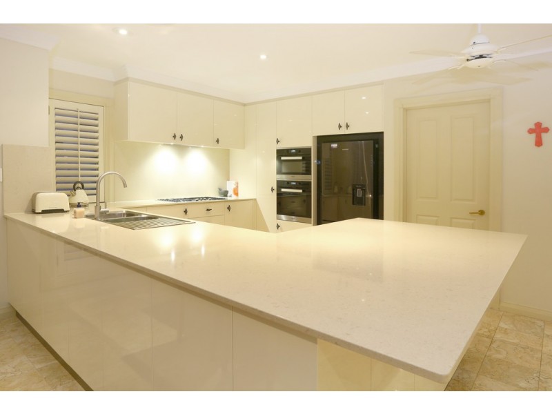 60/40 Cotlew Street East, Southport QLD 4215