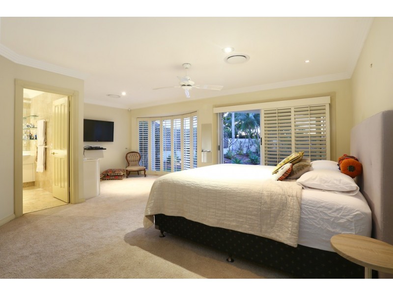 60/40 Cotlew Street East, Southport QLD 4215