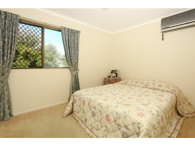 8/106 Bayview Street, Runaway Bay QLD 4216