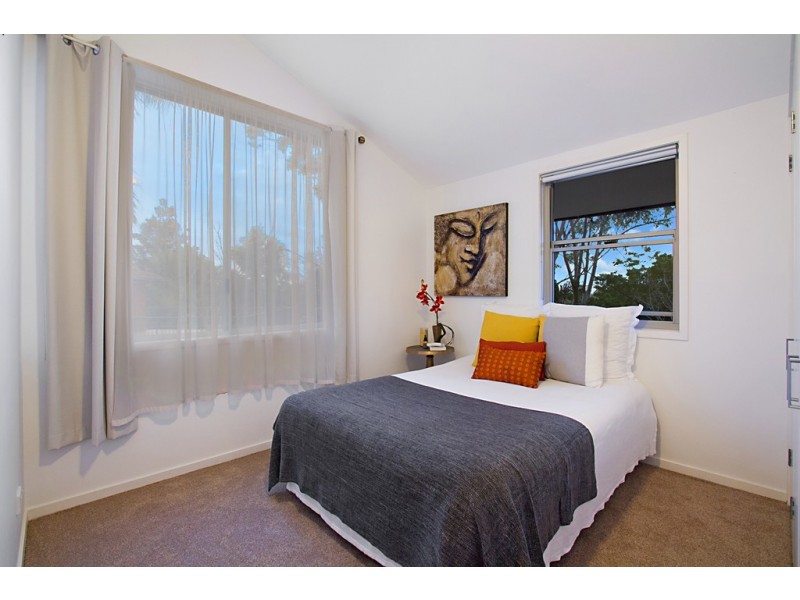 7 Bligh Court, Benowa QLD 4217