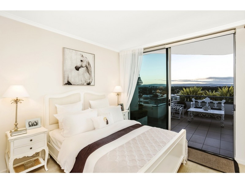 118 ‘Harmony’ 28 Bayview Street, Runaway Bay QLD 4216